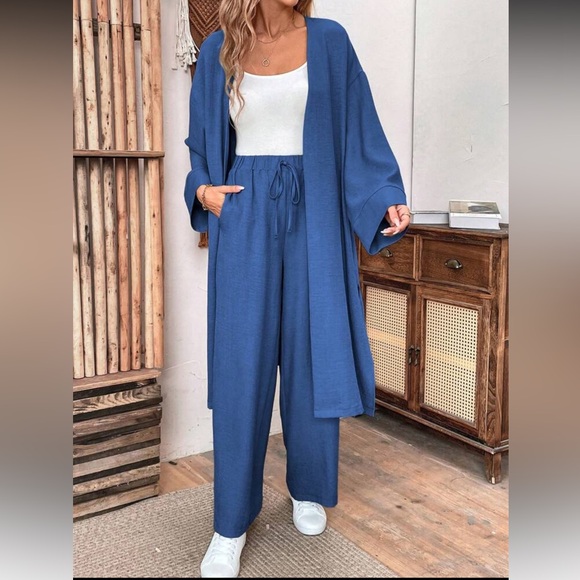 Elegant Navy Blue Women's Pants & Kimono Set - Picture 2 of 16